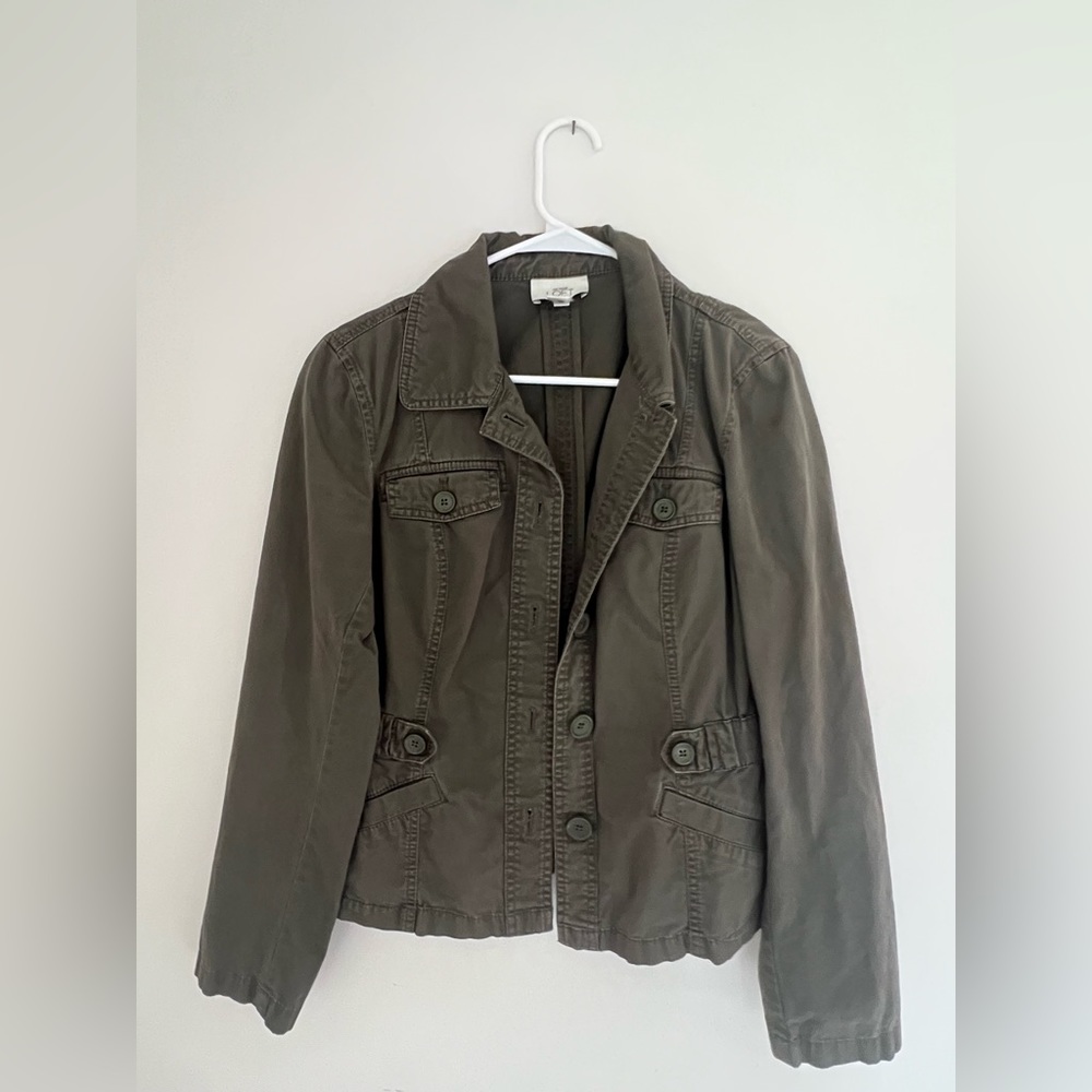 Ann Taylor LOFT Apparel | Light Button Up Jacket | Color: Army Green | Size: 6